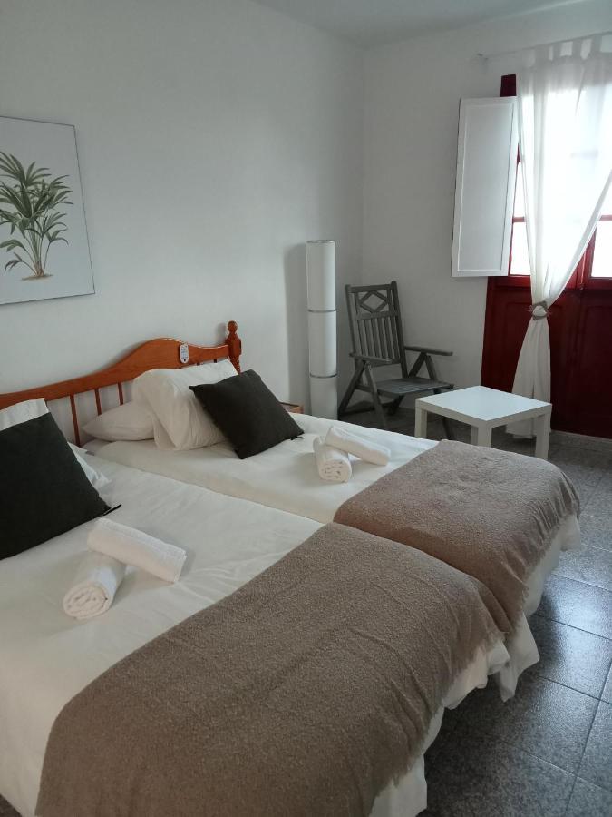 Apartamentos Playa Hermigua Eksteriør billede