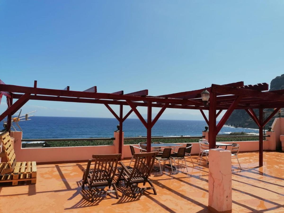 Apartamentos Playa Hermigua Eksteriør billede